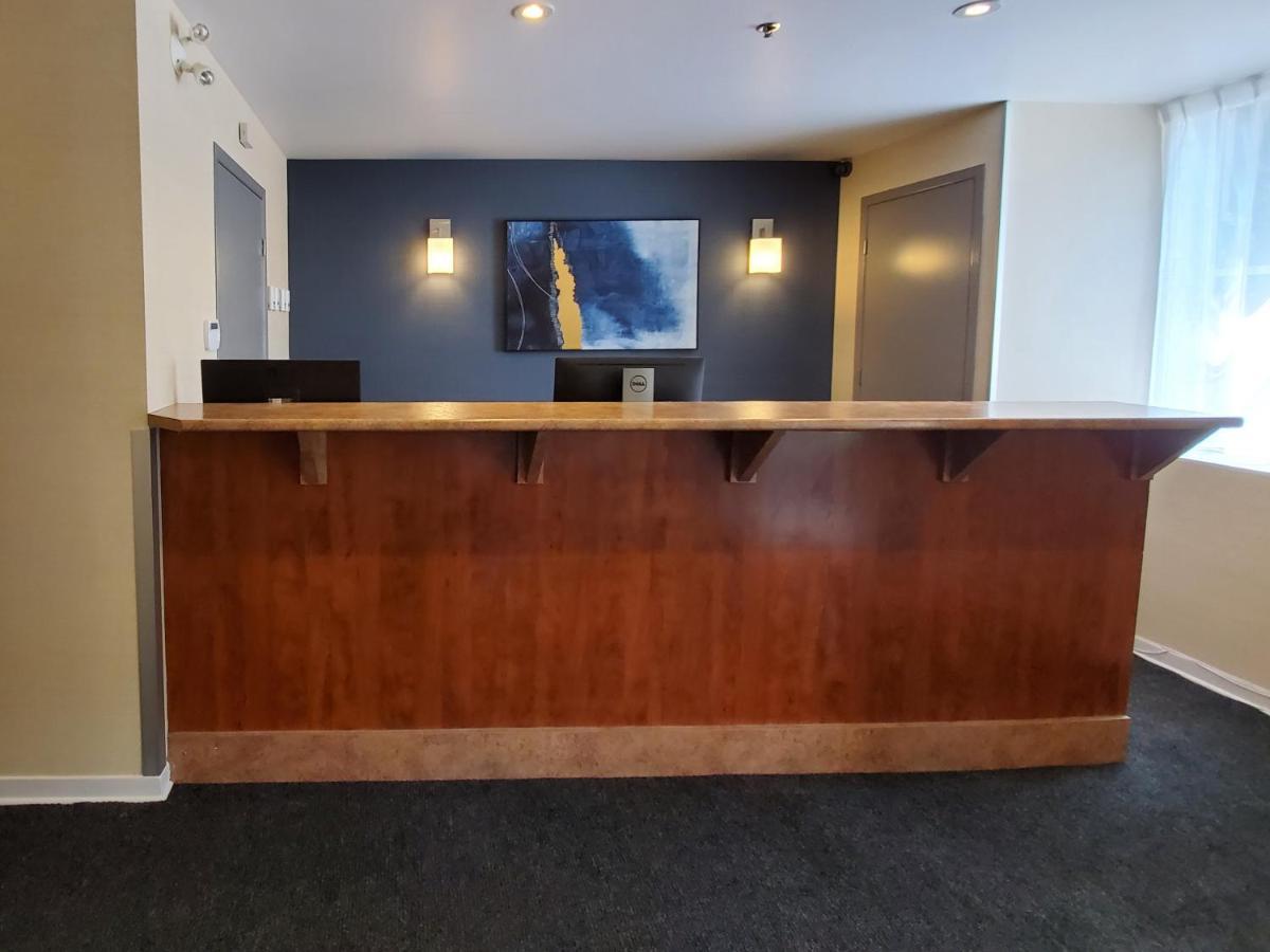 Econo Lodge Montreal Exteriér fotografie