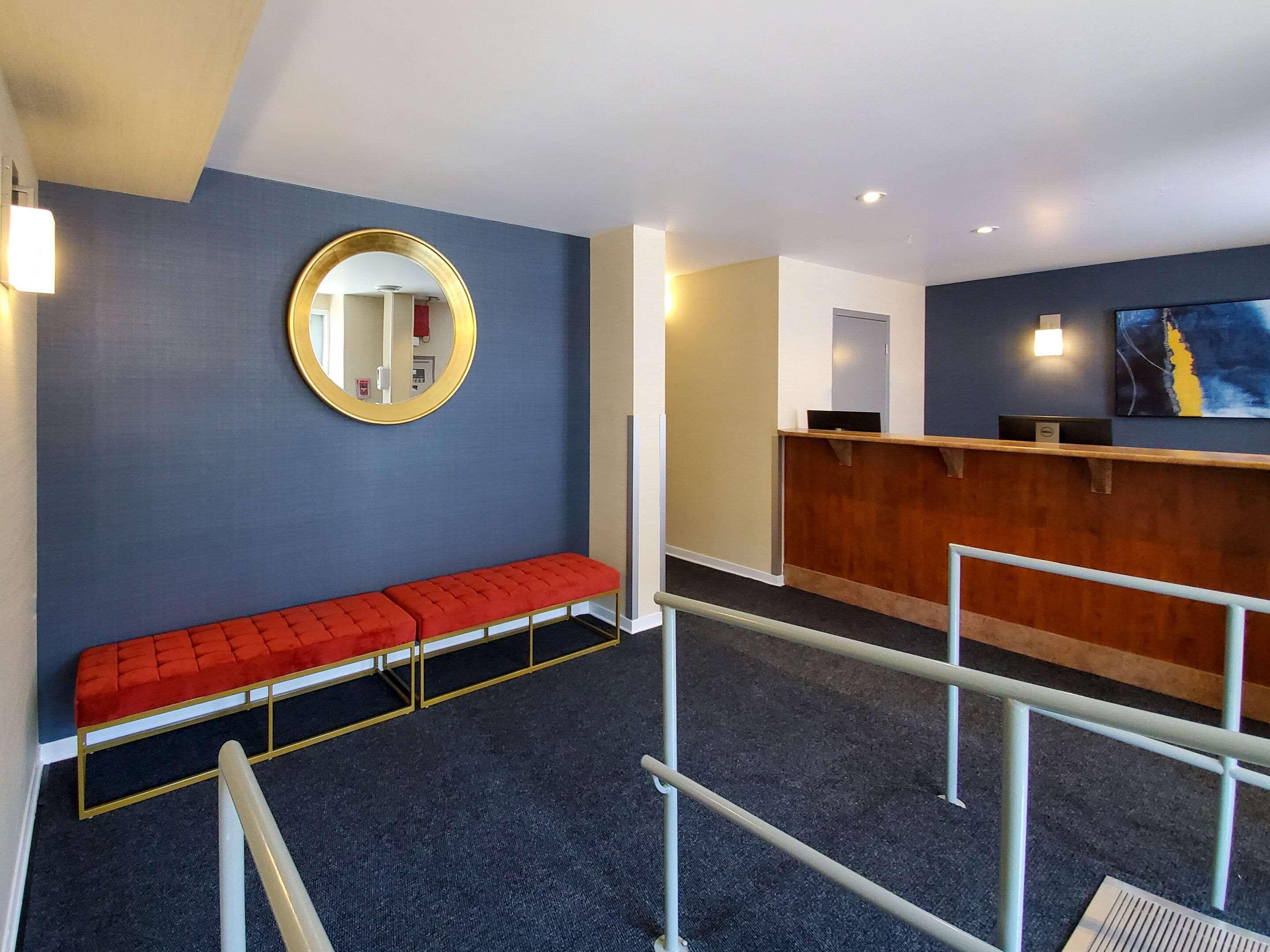 Econo Lodge Montreal Exteriér fotografie